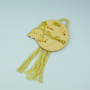 Ξύλινο Γούρι – Τα Πρώτα Χριστούγεννα